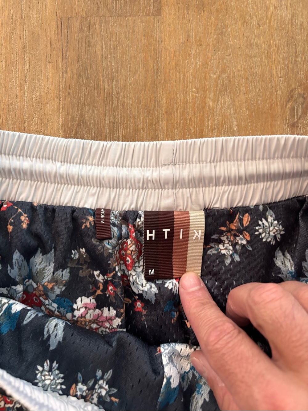 KITH mesh shorts - Picture 3 of 5
